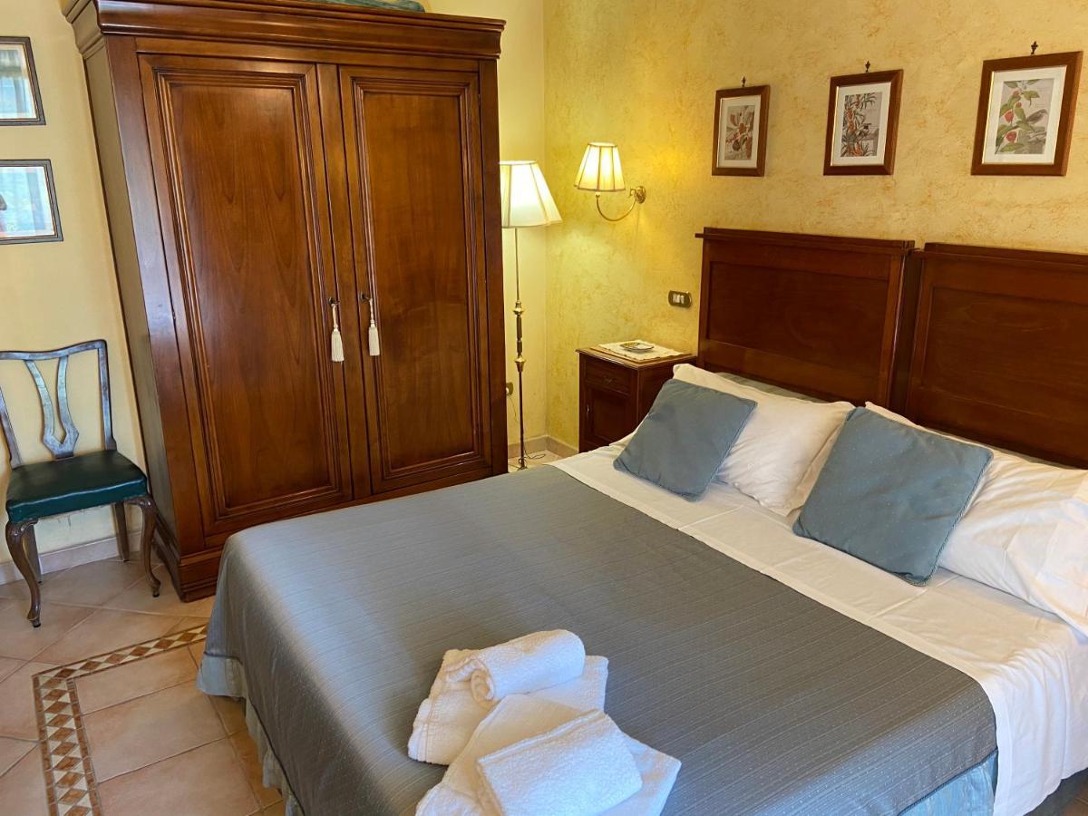 Residenza Antico Borgo Del Pozzo Lejlighedshotel Tramonti Eksteriør billede