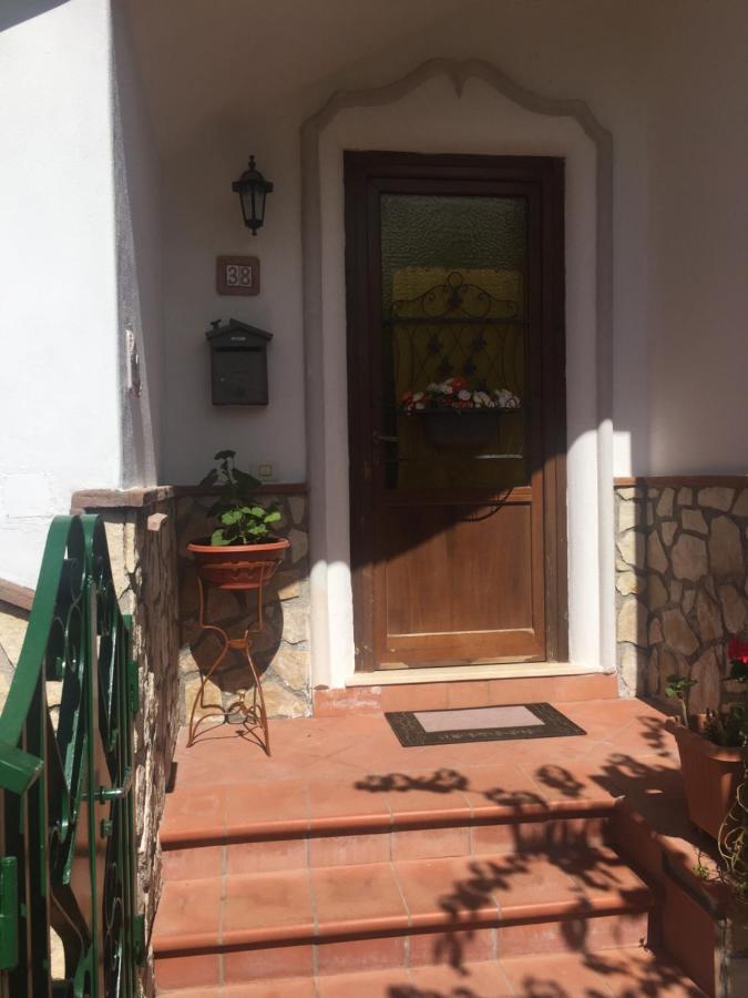 Residenza Antico Borgo Del Pozzo Lejlighedshotel Tramonti Eksteriør billede